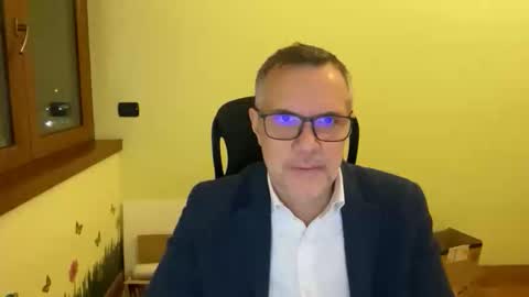 Snapshot of niceshy_71 chatting on January 9, 5:59 pm Andrew online show from January 9, 5:59 pm