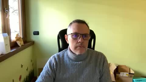 Snapshot of niceshy_71 chatting on February 2, 1:10 pm Andrew online show from February 2, 1:10 pm