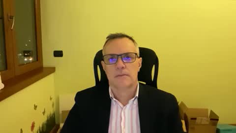 Snapshot of niceshy_71 chatting on February 3, 6:13 pm Andrew online show from February 3, 6:13 pm