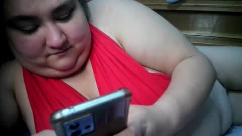 Nicholle online show from December 16, 10:26 pm