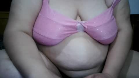 Nicholle online show from March 28, 10:42 pm