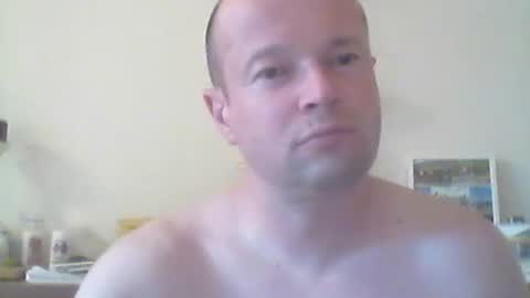 nick1990b online show from July 23, 5:22 pm