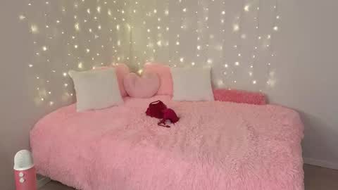 nickandklau online show from April 19, 2:22 am