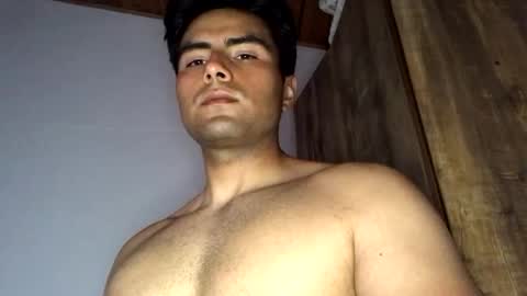nicktristen_16 online show from May 29, 4:27 pm
