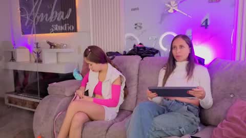 nicky_as online show from March 20, 1:38 pm