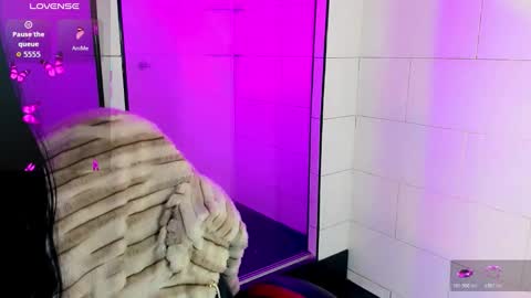 Nicky online show from March 6, 4:31 am