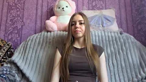 Emily online show from May 25, 6:19 am