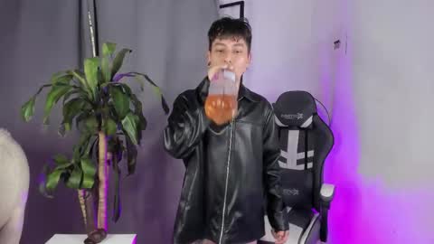 Nico  online show from February 23, 9:01 pm