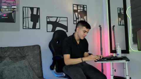 Nico online show from March 28, 10:48 am