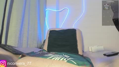 Snapshot of nico_rivera chatting on February 23, 10:34 am Nicolas online show from February 23, 10:34 am