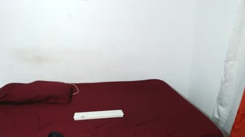 nico_y_nina online show from June 23, 2:42 am