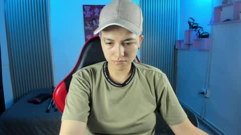 NICO online show from April 4, 8:06 pm