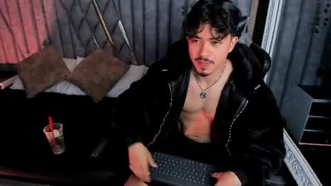Nicolai online show from July 11, 12:52 pm