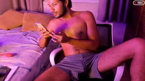 nicolasrodrii online show from December 22, 10:40 pm