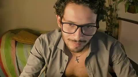 Snapshot of nicolasrodrii chatting on June 11, 9:13 pm nicolasrodrii online show from June 11, 9:13 pm