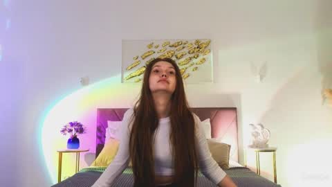 Nicole online show from April 2, 8:50 pm