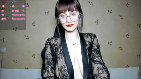 NicoleDavis online show from May 26, 7:43 pm