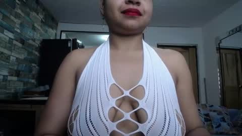 Snapshot of nicoleebon chatting on June 23, 4:38 pm Nicole online show from June 23, 4:38 pm