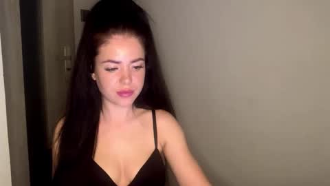Nicole online show from March 19, 8:24 pm