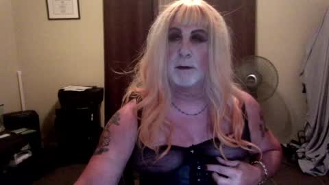 Nicole CD online show from June 21, 4:04 am