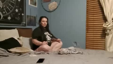 Snapshot of nicolescontent2025 chatting on April 9, 3:06 am nicolescontent2025 online show from April 9, 3:06 am