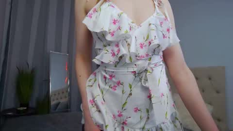 NicolRos online show from May 23, 2:54 pm