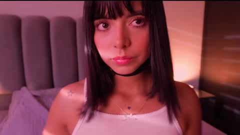 NicolRoss online show from December 13, 9:42 pm