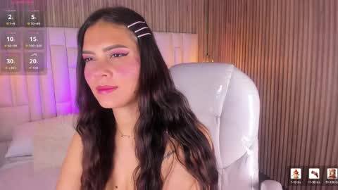 Nicol online show from May 26, 11:17 am