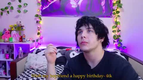 Snapshot of night_angell chatting on November 24, 4:51 pm Night angel online show from November 24, 4:51 pm