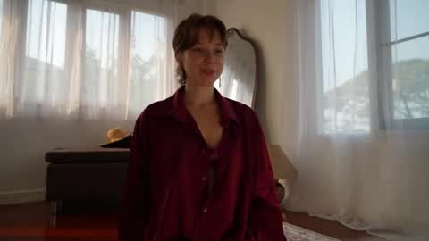 Aurora online show from April 13, 9:15 am