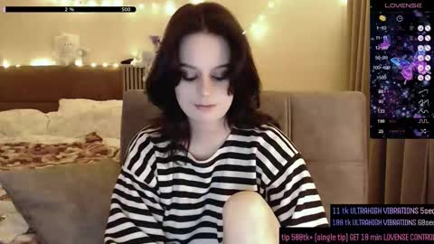  Darcy online show from December 22, 6:16 pm