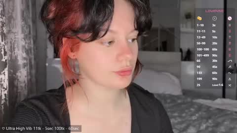  Darcy online show from May 24, 3:28 pm