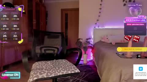 Lana online show from April 9, 1:27 pm