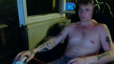 niglo620 online show from May 26, 12:28 am