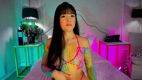 nicole online show from May 7, 4:12 pm