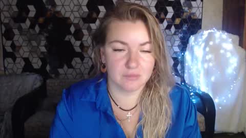 Snapshot of nikaskylink chatting on November 19, 8:20 pm Nika online show from November 19, 8:20 pm