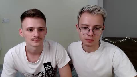 Snapshot of nikikerry_cum_ chatting on February 5, 3:16 pm nikikerry_cum_ online show from February 5, 3:16 pm