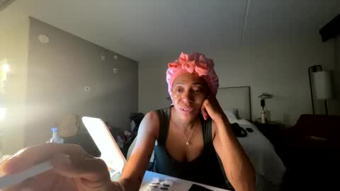 Snapshot of nikki17945 chatting on March 9, 8:40 am nikki17945 online show from March 9, 8:40 am