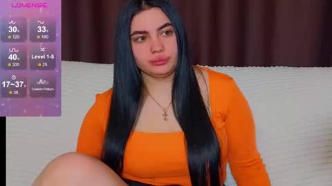 Nikki Kardashian online show from February 10, 11:45 pm