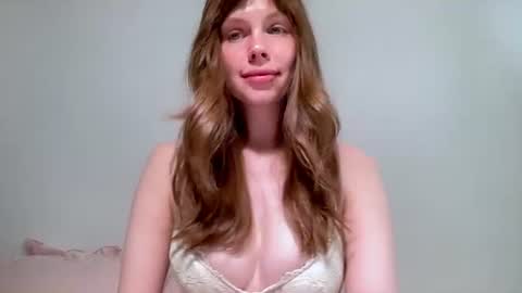 Snapshot of nikki_mi chatting on June 26, 10:08 am Nikki online show from June 26, 10:08 am