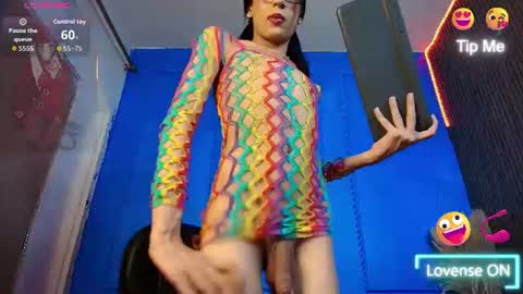 Snapshot of nikki_vesper chatting on July 19, 4:38 am nikki_vesper online show from July 19, 4:38 am