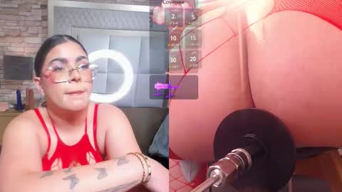 Y E S I online show from February 10, 12:53 pm