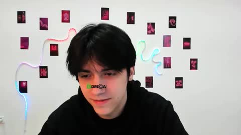 Snapshot of niko_vorn chatting on February 25, 2:27 pm niko_vorn online show from February 25, 2:27 pm