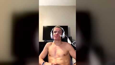 nikolai_russian_daddy online show from June 1, 5:58 pm