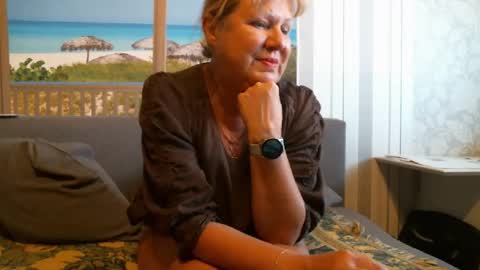 Nikole1 online show from April 1, 1:41 pm