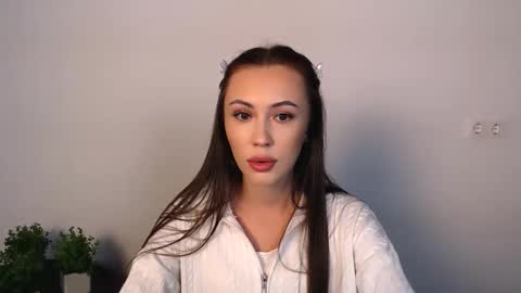 nikonara_ online show from October 19, 1:01 pm