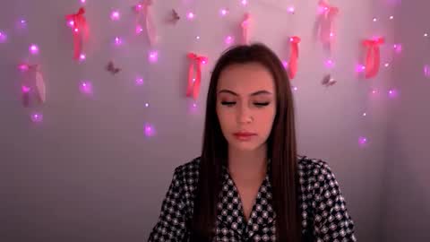 nikonara_ online show from May 24, 12:21 pm