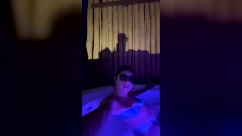 Snapshot of niky_blue chatting on July 25, 1:47 am niky_blue online show from July 25, 1:47 am