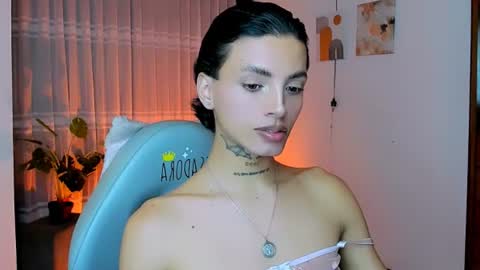 Nilam online show from June 25, 12:43 am