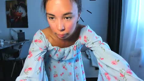 Bella online show from June 22, 11:29 am